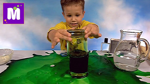 Феромагнитная жидкость Неньютоновская жидкость на динамиках Мистер Макс проводит опыты с водой Смешивание цветов