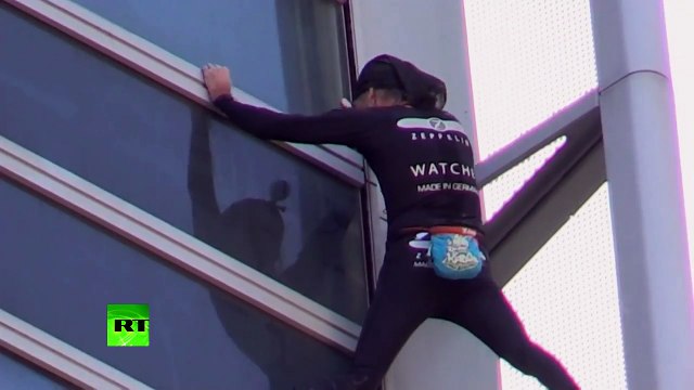 'French Spiderman'- Urban climber scales Paris skyscraper without harnesses