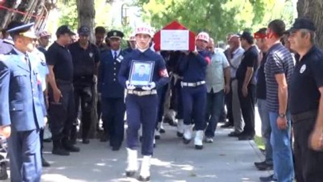 Kayseri Şehit Onbaşı Livçalkan' In Babası: Bir Oğlum Var, O da Vatana Feda Olsun