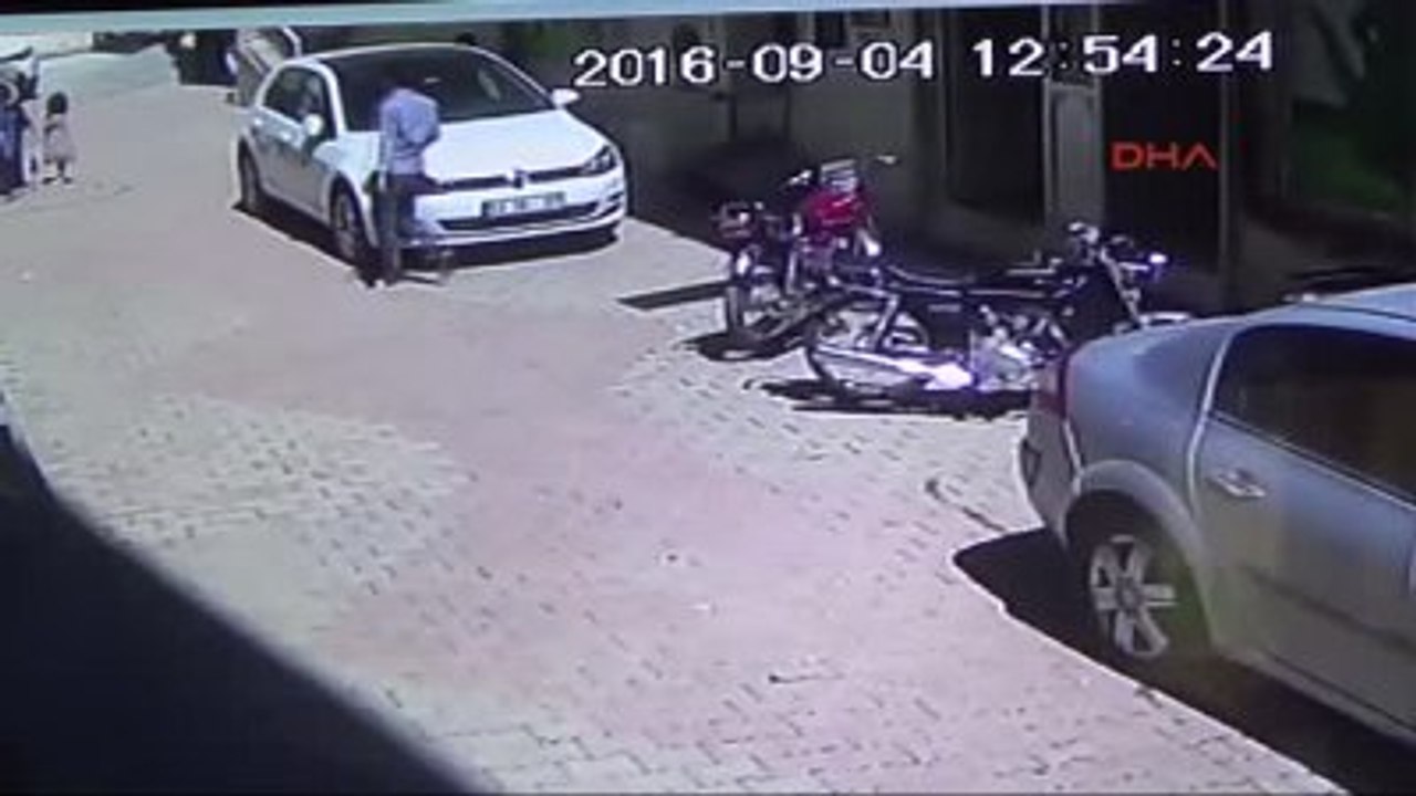 Şanlıurfa Siverek Motosiklet Hırsızlığı Güvenlik Kamerasında