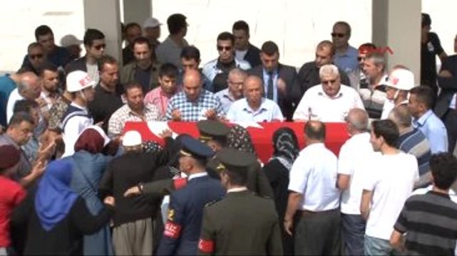 Şehit Jandarma Üsteğmen Parlak İçin Kocatepe Camii'nde Tören Düzenlendi 2