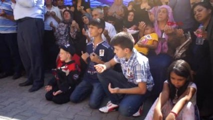 Manisa Şehit Polisin Cenazesi Törenle Memleketine Uğurlandı