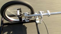 Heavy-duty bicycle trailer frame with overrun brakes - Braking test with no load