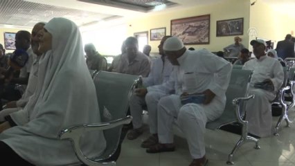 Filistinli Hacı Adayları Suudi Arabistan Yolunda