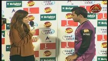 Umar Akmal Insults Fazeela Saba During National T20 Cup Presentation