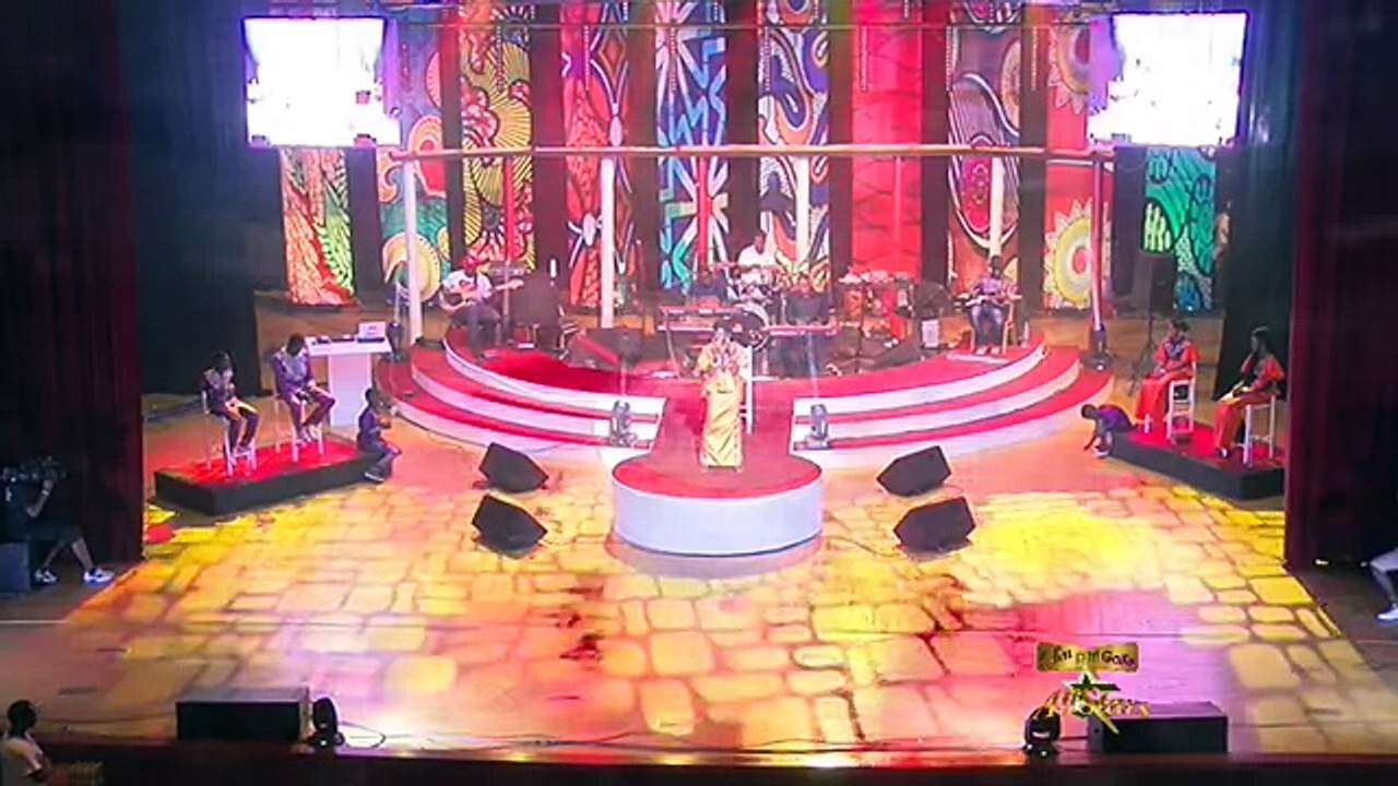 Quand Mbeugué Sen Ptit Gallé faitverser des larmes à DJ Boubs