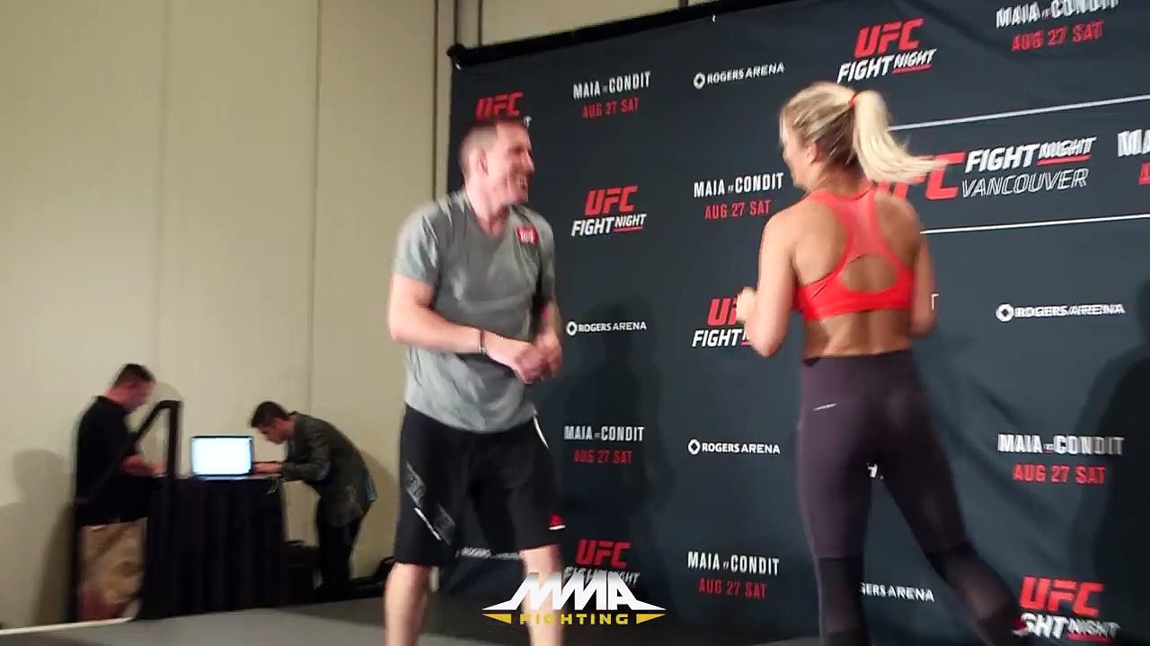 Paige VanZant UFC on FOX 21 Open Workout