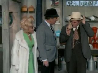 Green Acres - S 4 E 20 - Retreat From Washington