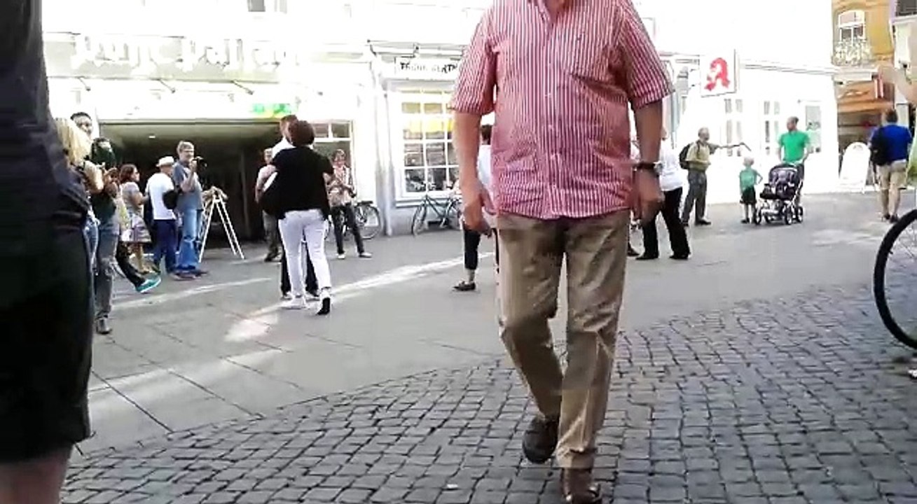 Braunschweig - International WestCoastSwing Flashmob 2016 (Darleen)