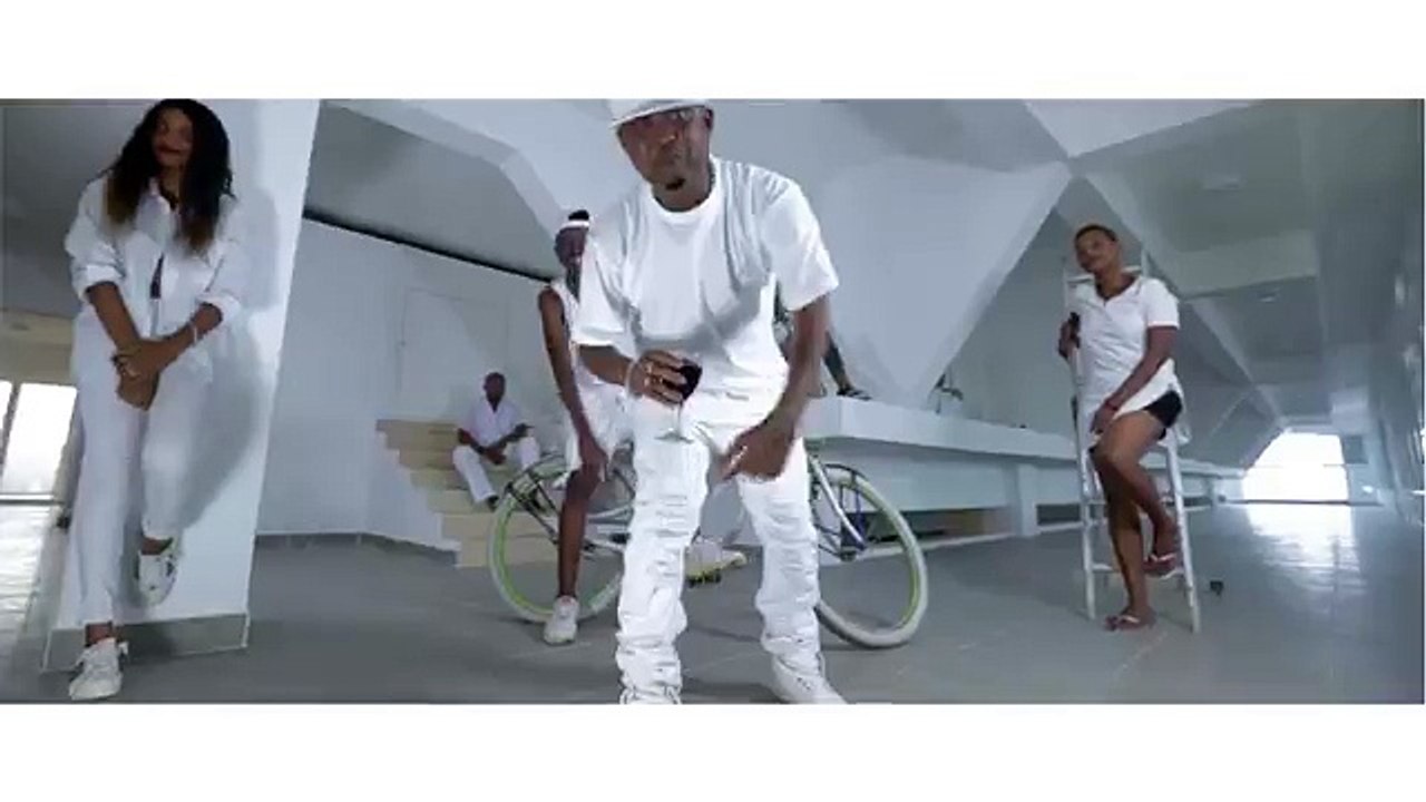 Young Killer ft Mr Blue