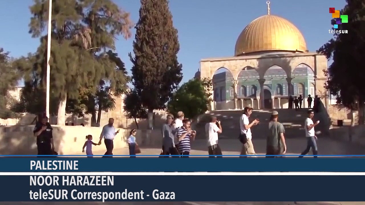 Israeli Settlers Force Their Way Into Al-Aqsa Mosque