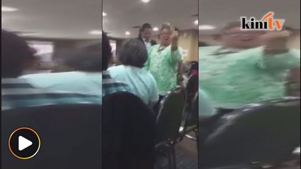 Netizen kecam, kritik peguam tunjuk 'jari tengah'