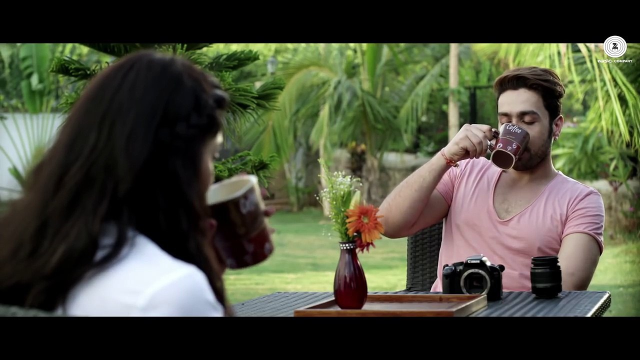 Abhi Ajnabee - Ishq Click ¦ Sara Loren, Adhyayan Suman & Sanskriti Jain ¦ Samira Koppikar