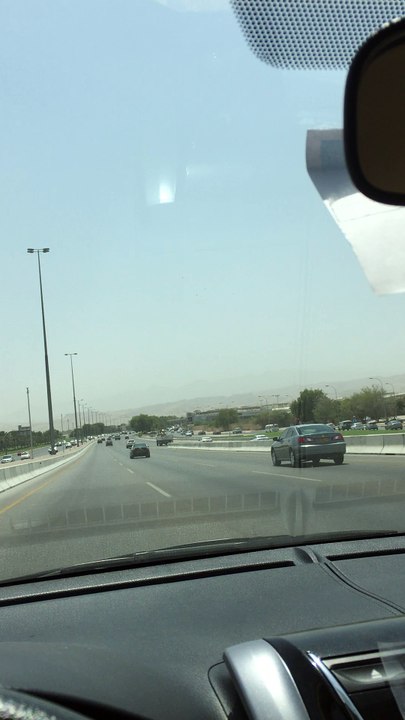 live muscat