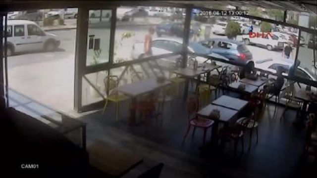 24 Gündür Yaşam Mücadelesi Veren Kadının Yaralandığı Kazanın Güvenlik Kamerası Görüntüleri
