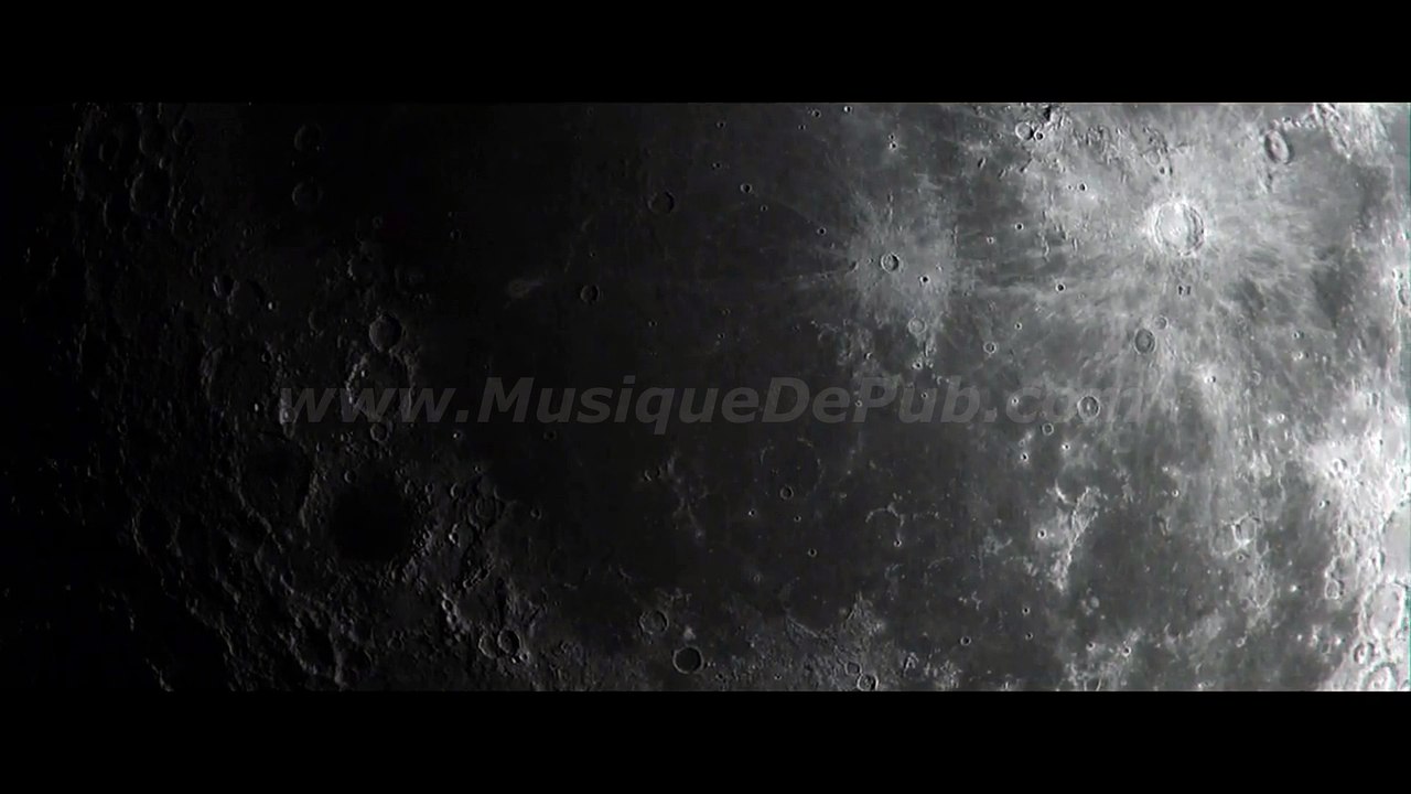 pub Seat 'moon' 2016 [HQ]