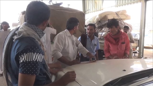 تفويج حجاج اليمن عبر منفذ الوديعة البري مع السعودية