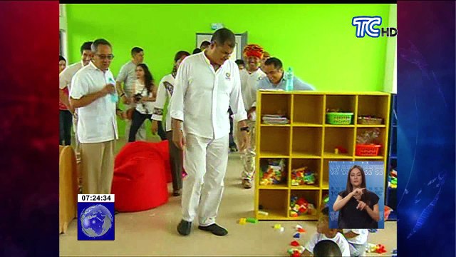 Presidente Correa inauguró clases en Sucumbíos