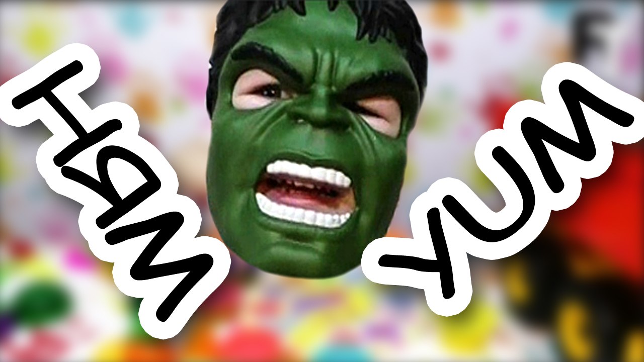 Play Doh пластилин лепим пельмешки с киндер игрушками Play Doh kinder toys