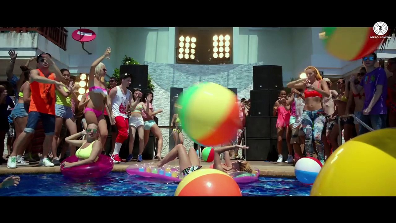 Party Time - Yea Toh Two Much Ho Gayaa _ Jimmy Shergill & Bruna Abdullah _ Bhoomi Trivedi