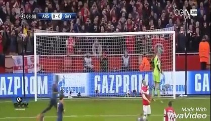 Manuel Neuer Saving Mesut Özil's Penalty