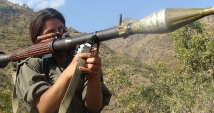 PKK, Doğubayazıt'ta Polis Lojmanlarına Saldırdı!