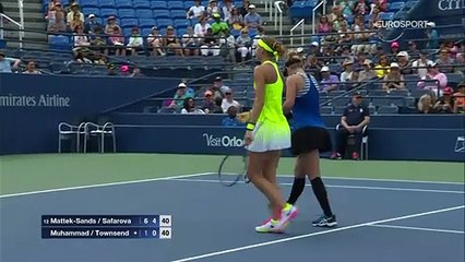 B. Mattek-Sands & L. Safarova - A. Muhammad & T. Townsend (Özet)