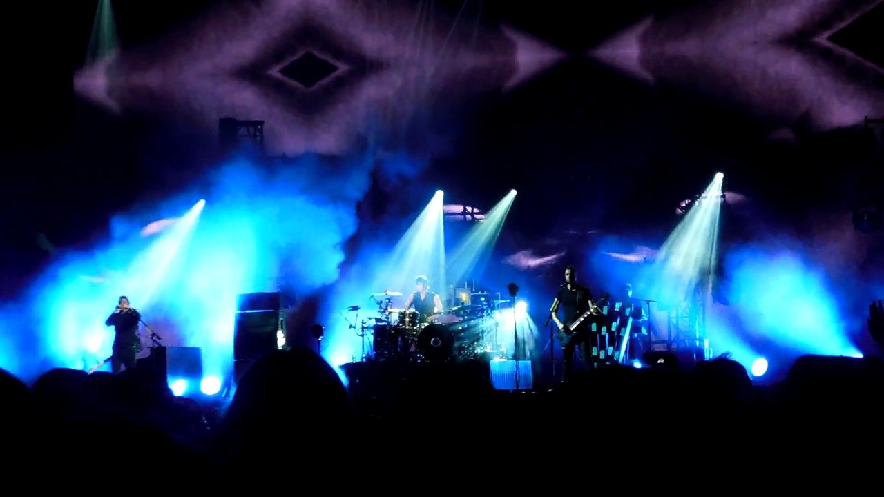 Muse - Dead Inside - Fuji Rock Festival, 07/25/2015