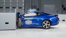 2016 Chevrolet Camaro small overlap IIHS crash test