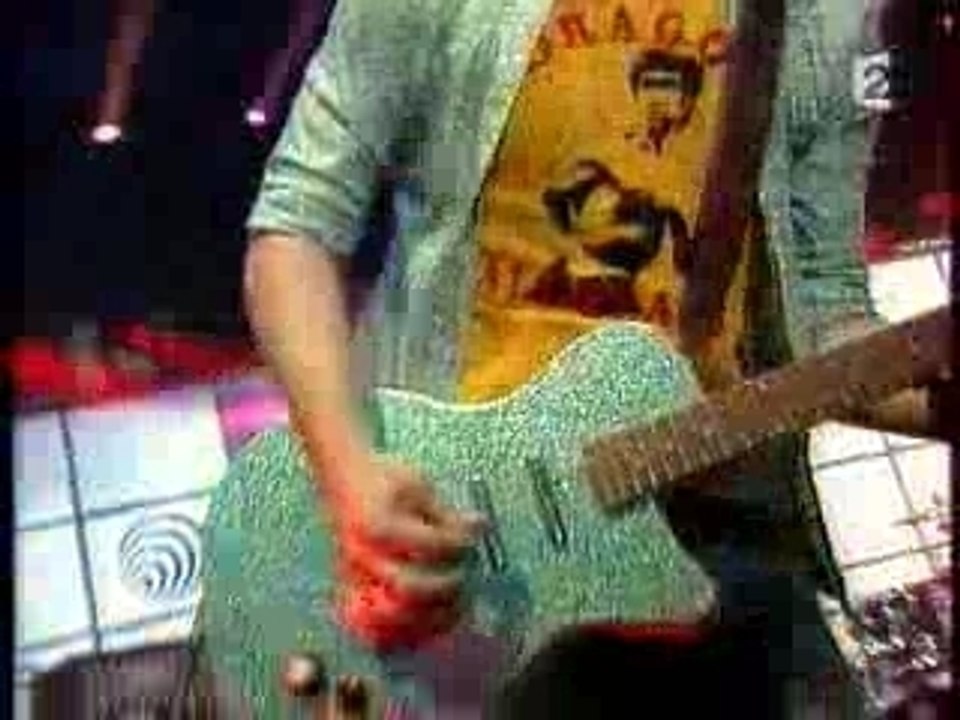 Sunshine @ Top Of the Pop - Superbus - Juin 04