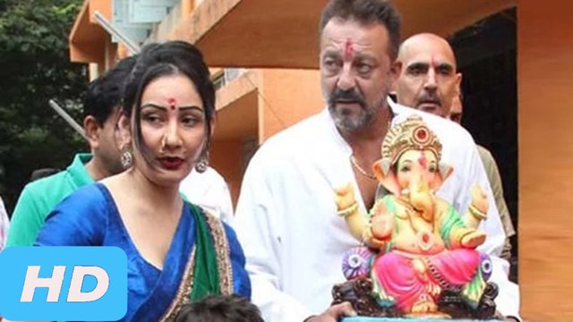 Sanjay Dutt Steps Out For GANPATI VISARJAN | Ganesh Visarjan 2016