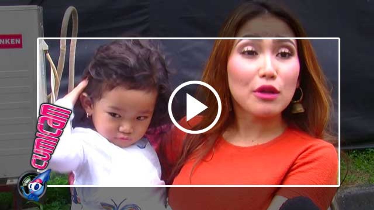 Ayu Stres Lihat Bilqis Nangis Terus - Cumicam 07 September 2016