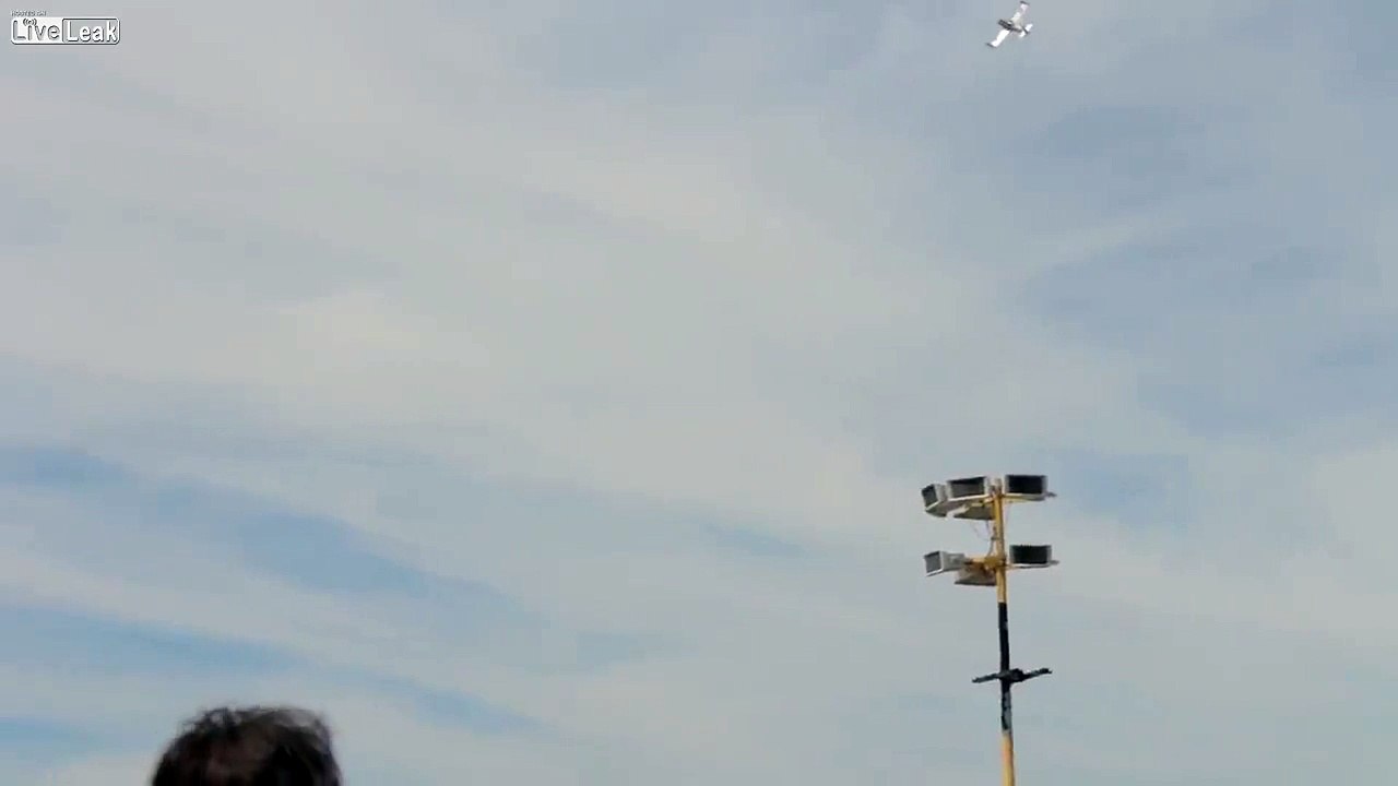 plane crashed during live airshow OMG.....