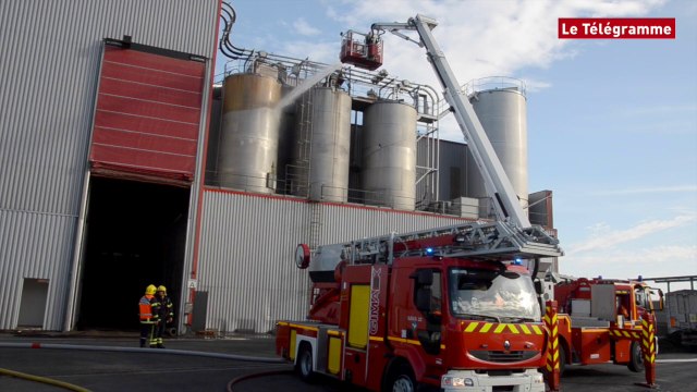 Lamballe. Feu dans un silo à la Cooperl, pas de risque d'explosion