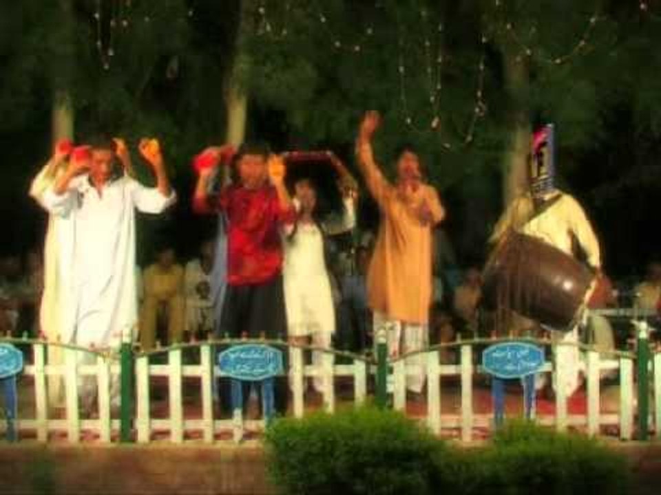 Jani O Sanu Pyar Sikha.