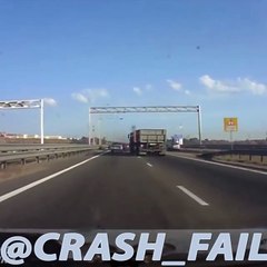 crash photos and videos_3