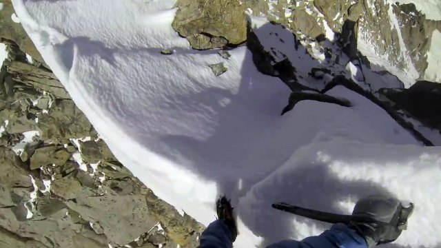 Adrénaline - tous sports : Caméra embarquée au sommet de l'Aiguille du Jardin