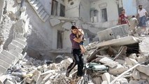 Suriye'deki Muhalifler: Esad İki Beldeye Klor Gazlı Saldırıda Bulundu