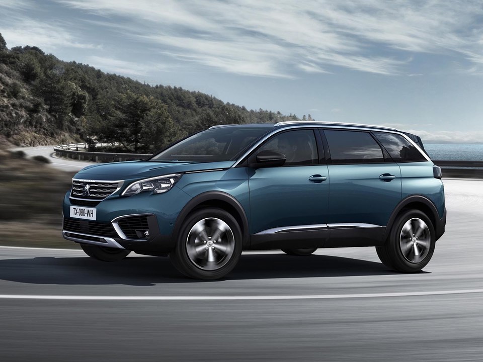 Découvrez le nouveau SUV Peugeot 5008