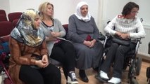 Yunus Emre Merkezi Kosovalı Fiziksel Engellilere Ahşap Boyama Sertifikası Verdi