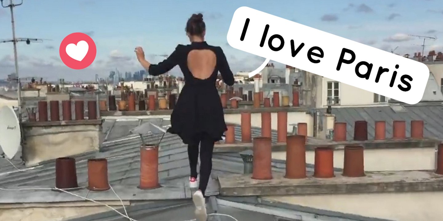 Une Yamakasi en robe explore les toits de Paris