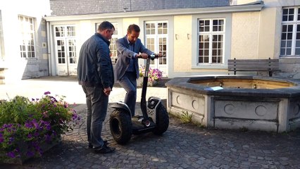 Verviers: l'initiation au segway des échevins