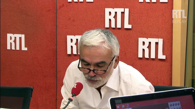 Messieurs, si une femme vous fait comprendre que vous n'êtes pas son genre, n'insistez pas , dit Pascal Praud