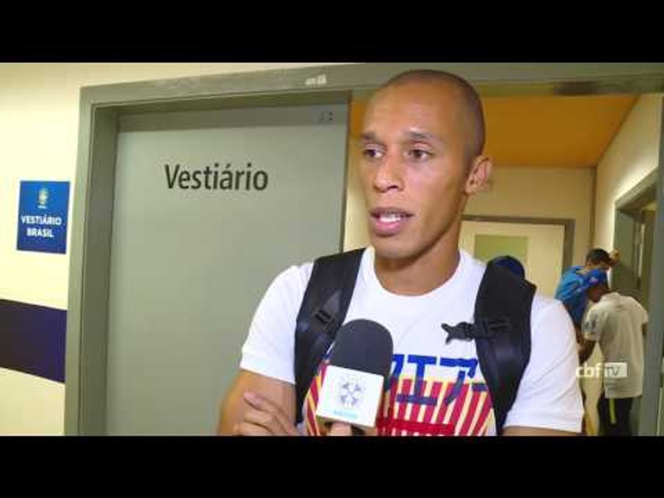 Miranda exalta vitória e comemora aniversário