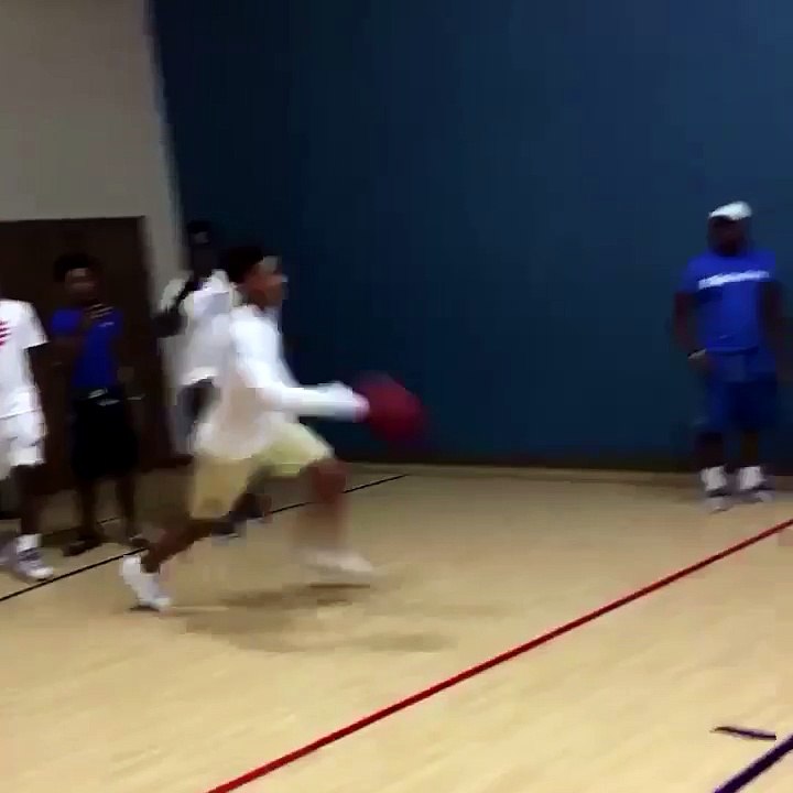 Amazing SlamDunk...!!!!