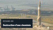 Destruction controlée d'une grande cheminée au Royaume-Uni