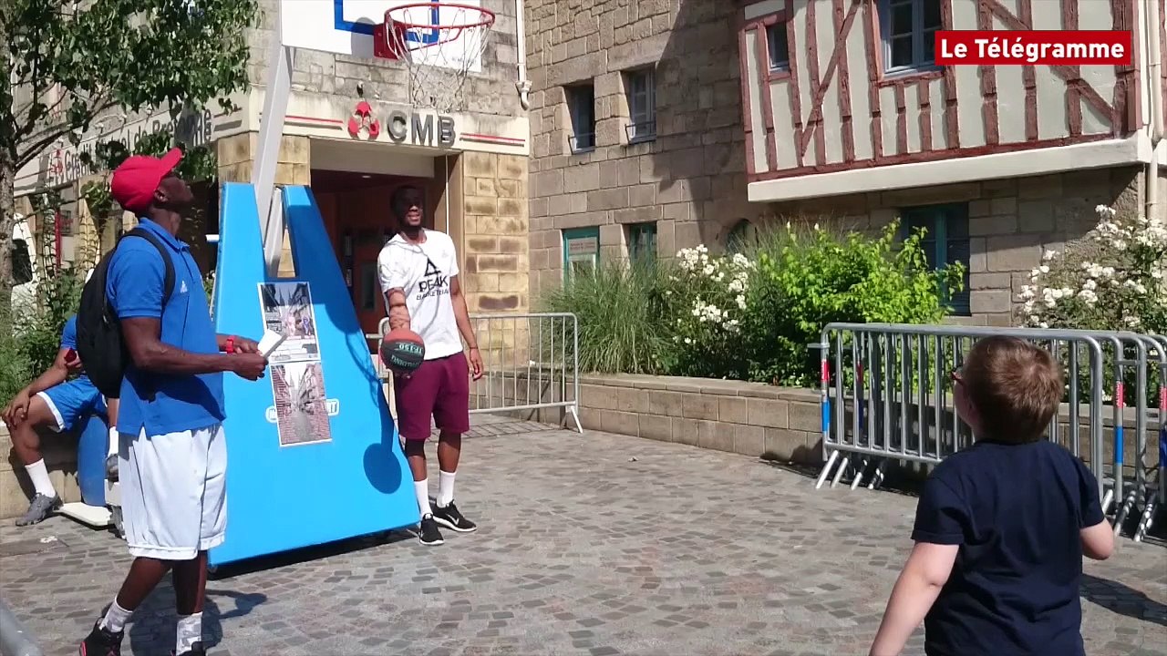 Quimper. On dribble avec les joueurs de l'Ujap