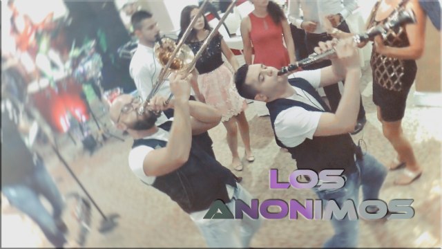 Los Anonimos -Live