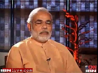 Narendra Modi run away from studio during interview by Karan Thapar