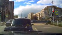 Stupid Russian Drivers & car crash compilation- August A152